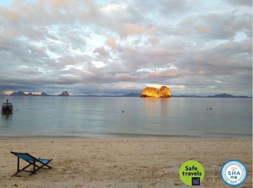 Koh Ngai Kaimuk Thong Resort Exterior photo