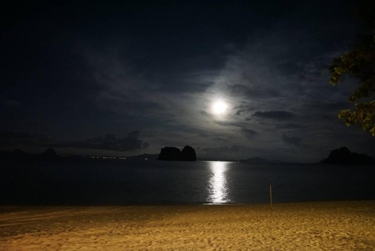 Koh Ngai Kaimuk Thong Resort Exterior photo